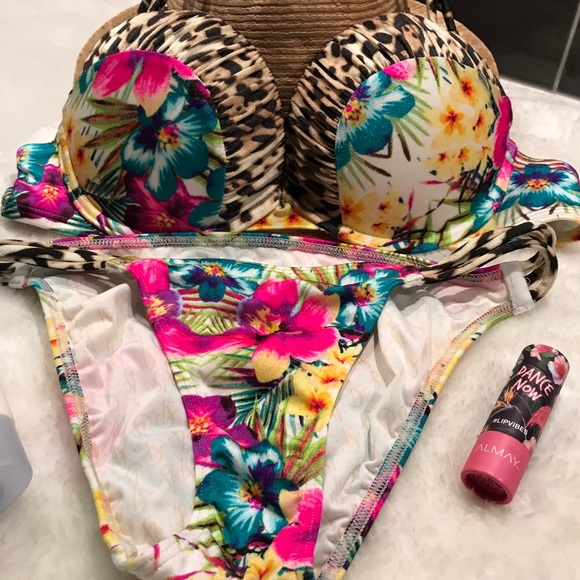 Victoria’s Secret print Bikini double push-up! - Picture 1 of 16